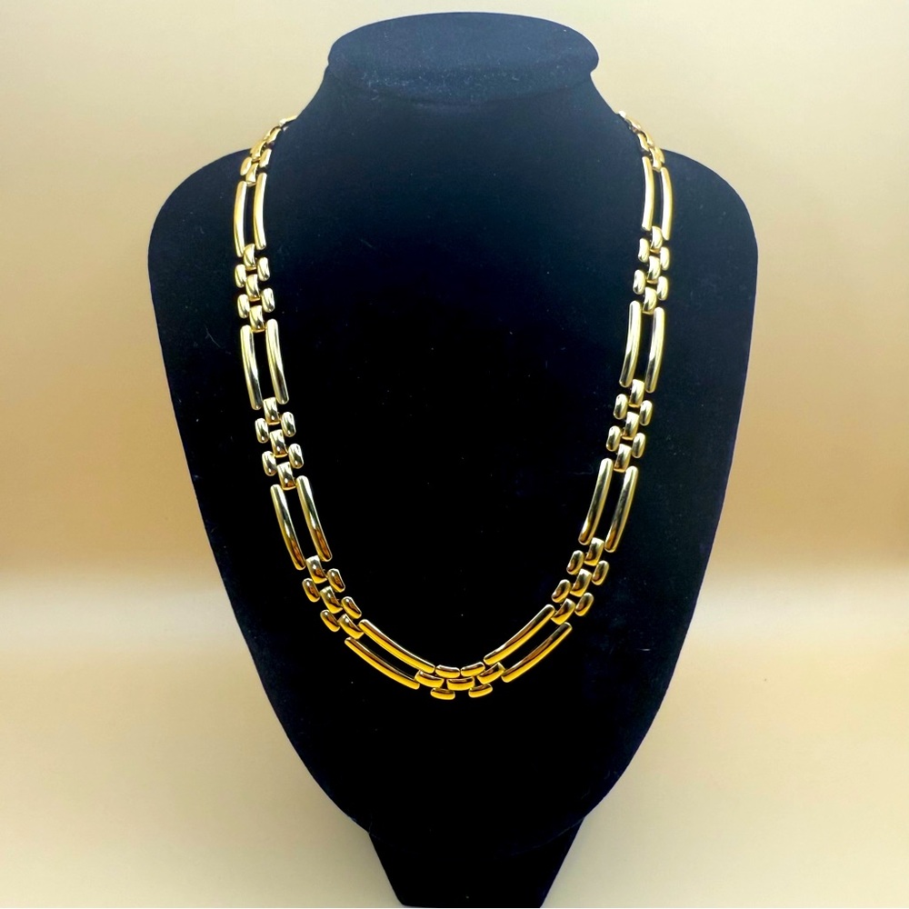 Vintage Monet Gold Tone Statement Link Chain Necklace 16” Foldover Clasp